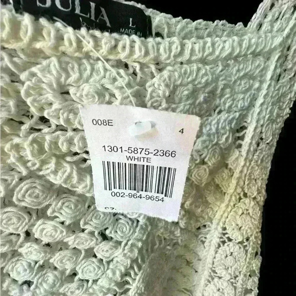 Julia by Love J White Cropped Crochet Top with Sun Design Women’s Size L Large - Picture 7 of 8